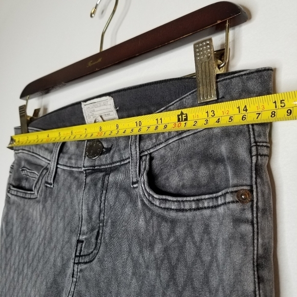 CURRENT/ELLIOT The Ankle Skinny Fishnet Printed Jeans Gray Women's 26 Low Rise - Picture 13 of 16